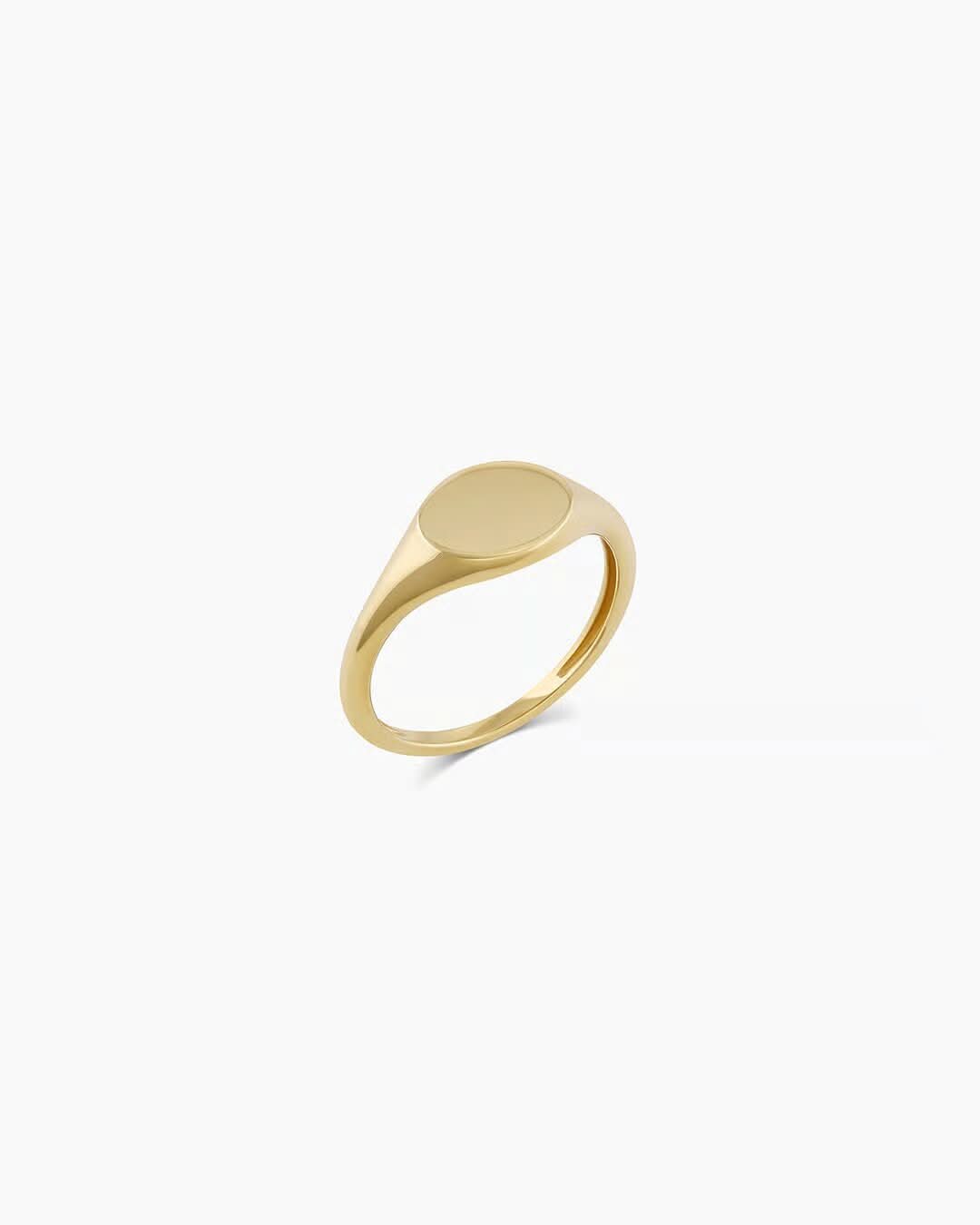 Sophisticated 14k Gold Signet Ring